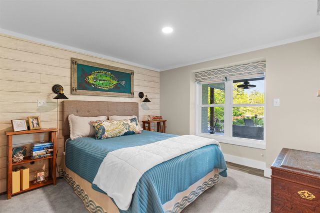 105 Midway Dr., Pawleys Island, SC 29585