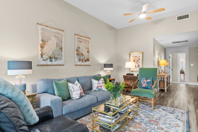 105 Midway Dr., Pawleys Island, SC 29585