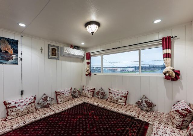 3727 Lankershim Way, North Highlands, CA 95660