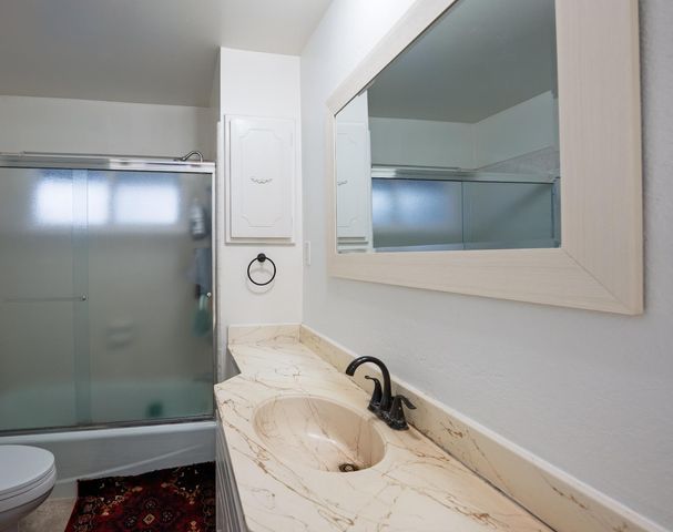 3727 Lankershim Way, North Highlands, CA 95660