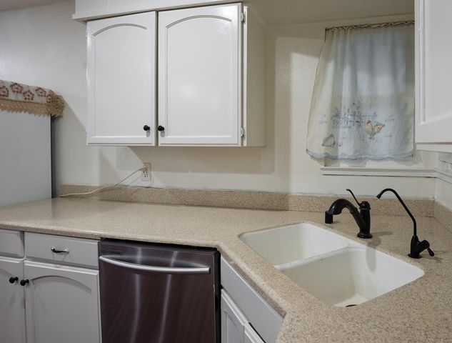 3727 Lankershim Way, North Highlands, CA 95660