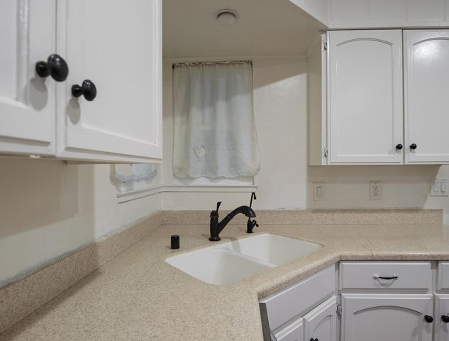 3727 Lankershim Way, North Highlands, CA 95660