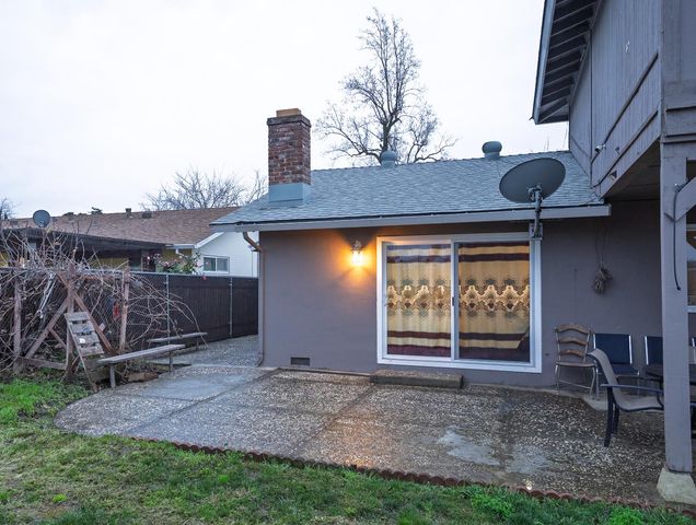 3727 Lankershim Way, North Highlands, CA 95660