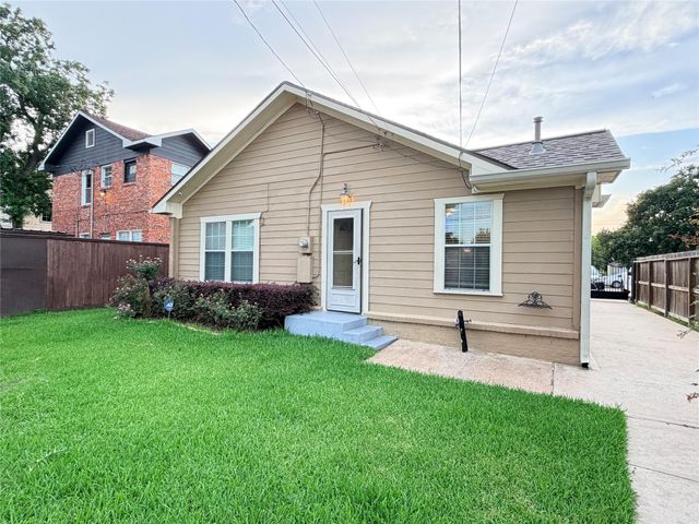 8234 Bonner Drive, Houston, TX 77017