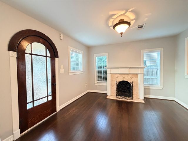 8234 Bonner Drive, Houston, TX 77017