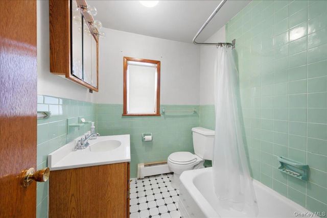 16 Primrose Street, Katonah, NY 10536