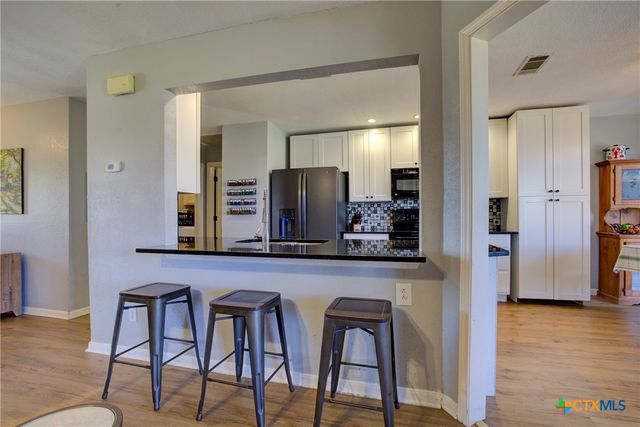 940 Cordova Loop, Seguin, TX 78155