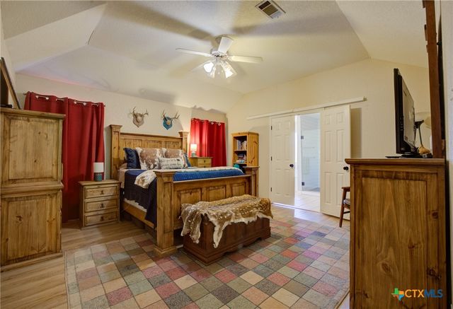 940 Cordova Loop, Seguin, TX 78155