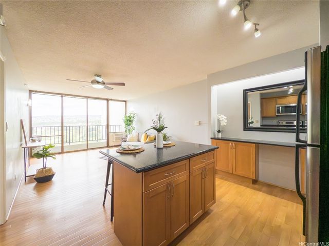 98-402 Koauka Loop 2409, Aiea, HI 96701