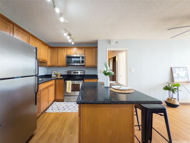 98-402 Koauka Loop 2409, Aiea, HI 96701