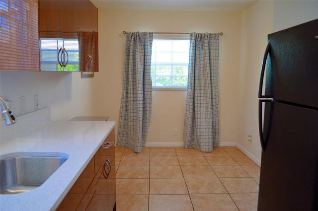 1107 NW 2nd Avenue A, Fort Lauderdale, FL 33311