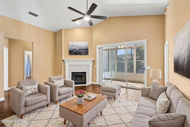 1667 BLACKHAWK Court, Fleming Island, FL 32003