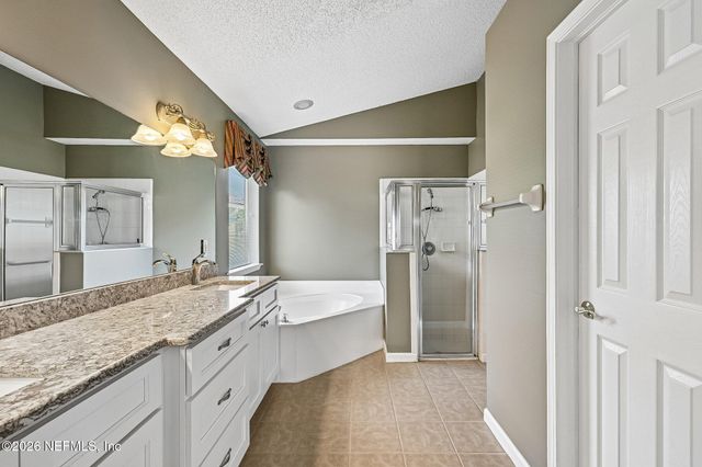 1667 BLACKHAWK Court, Fleming Island, FL 32003