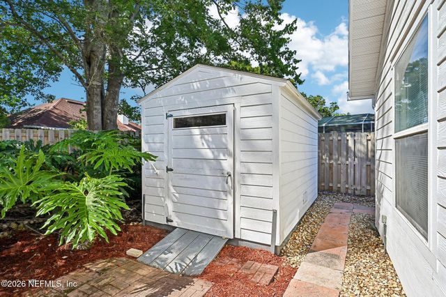 1667 BLACKHAWK Court, Fleming Island, FL 32003