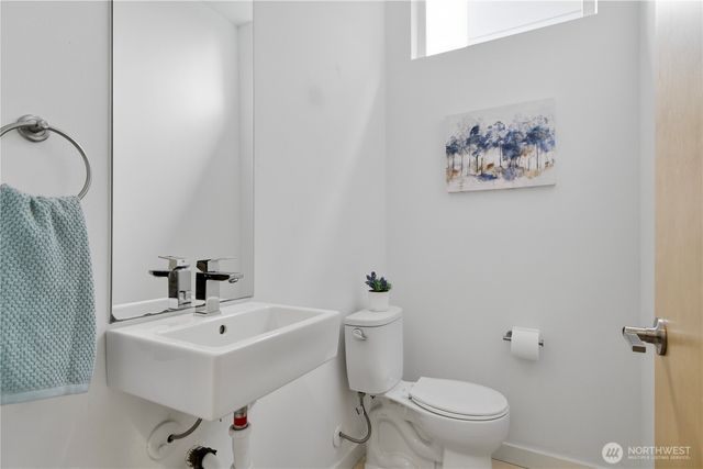 1516 NW 61st Street, Seattle, WA 98107