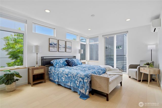 1516 NW 61st Street, Seattle, WA 98107