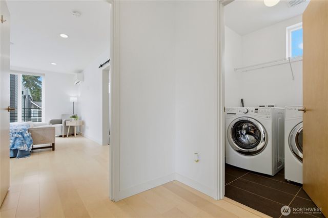 1516 NW 61st Street, Seattle, WA 98107