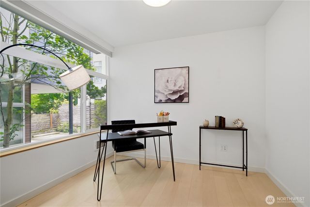 1516 NW 61st Street, Seattle, WA 98107