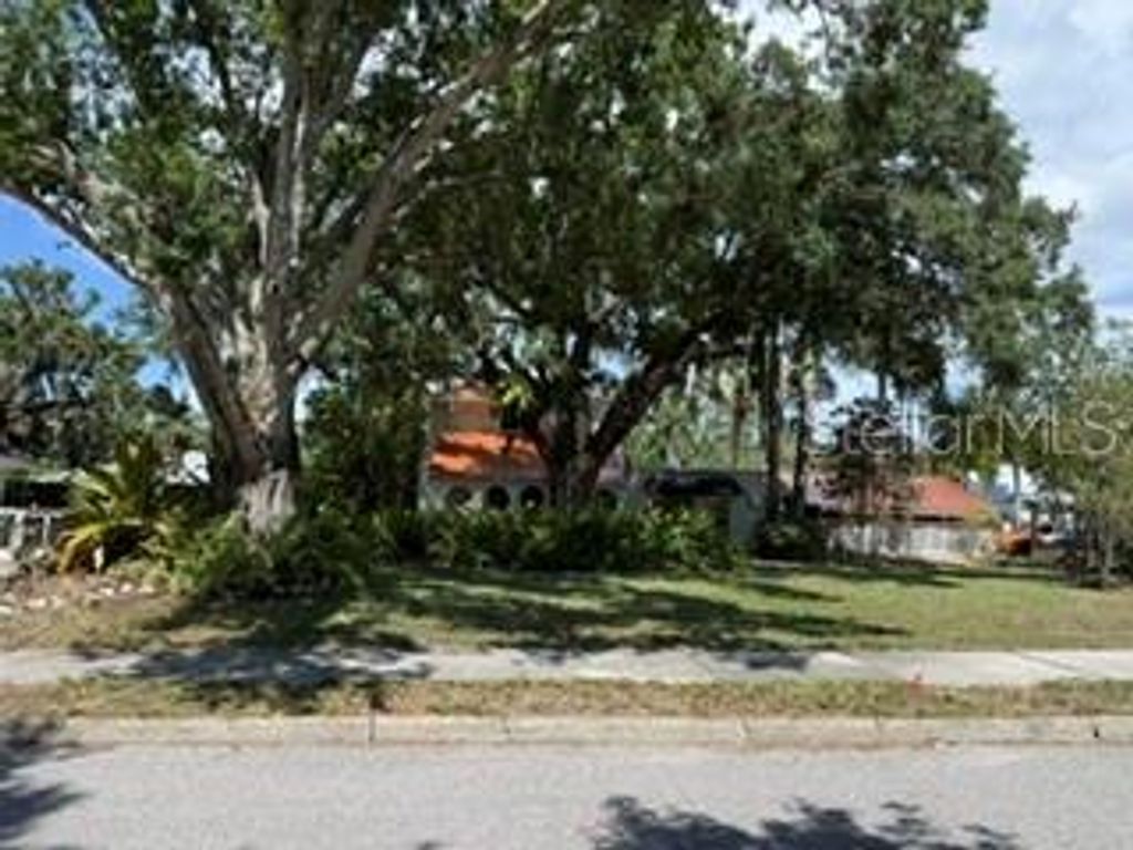 219 24 STREET W, Bradenton, FL 34205