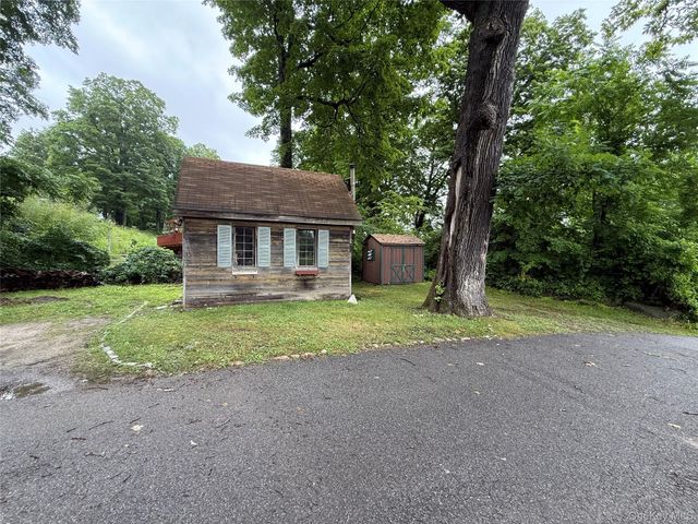 690 Route 311, Patterson, NY 12563
