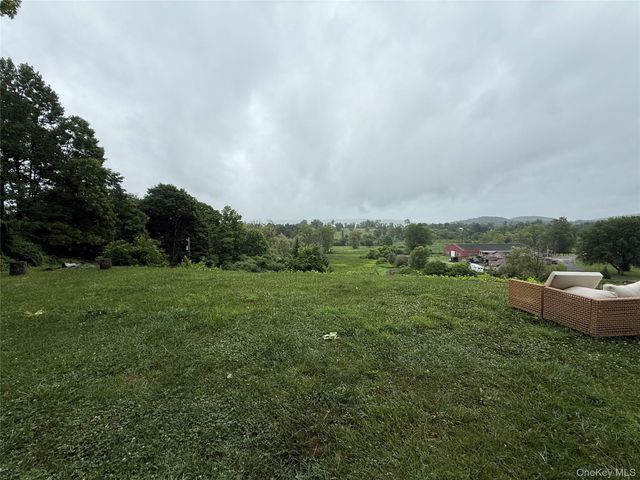 690 Route 311, Patterson, NY 12563