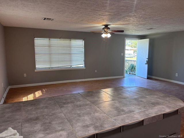 2409 N Flounder Drive, Lake Charles, LA 70605