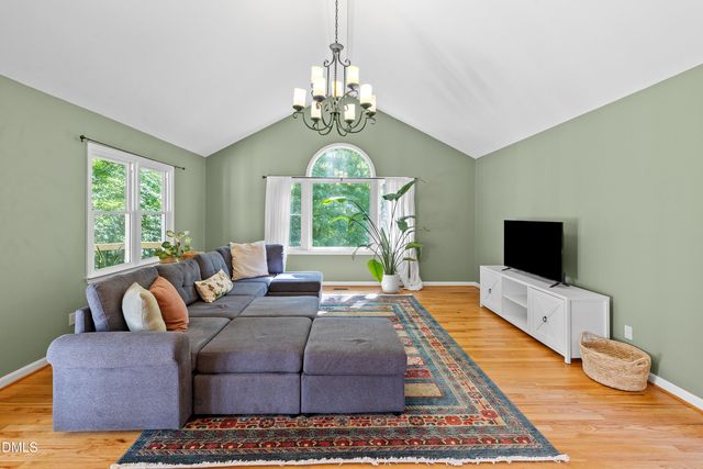 5321 Oakbrook Drive, Durham, NC 27713