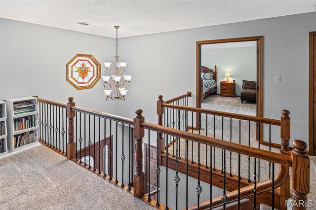 22 Waterford Lane, Glen Carbon, IL 62034