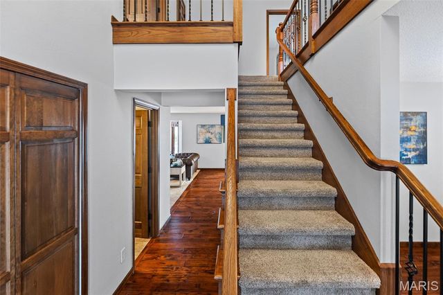 22 Waterford Lane, Glen Carbon, IL 62034