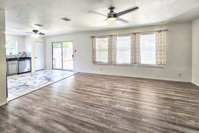 5410 Spring Day, San Antonio, TX 78247