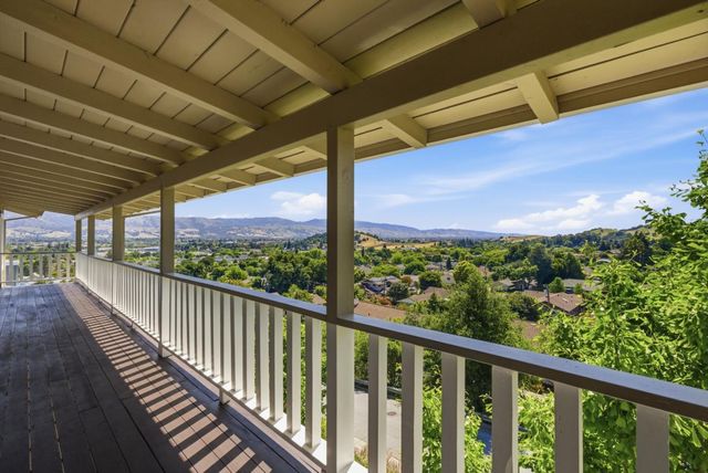 545 Bonnie View Court, Morgan Hill, CA 95037