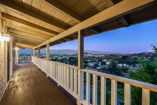 545 Bonnie View Court, Morgan Hill, CA 95037