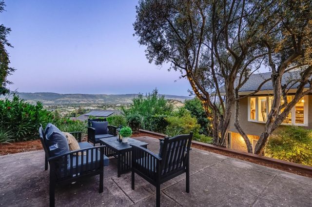 545 Bonnie View Court, Morgan Hill, CA 95037