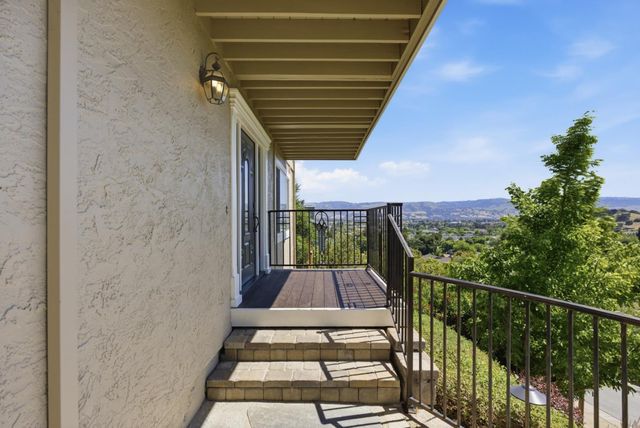 545 Bonnie View Court, Morgan Hill, CA 95037