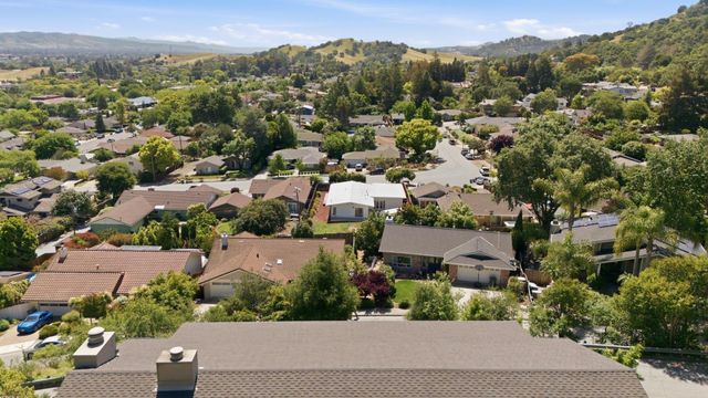 545 Bonnie View Court, Morgan Hill, CA 95037