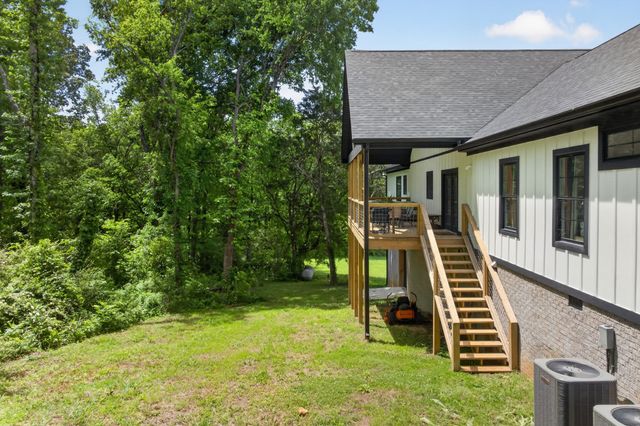 1288 Hills Trace Road, Morrison, TN 37357