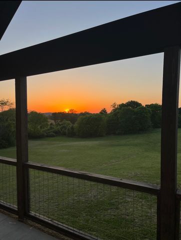 1288 Hills Trace Road, Morrison, TN 37357