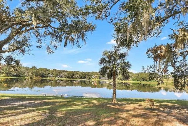 1192 ERROL PARKWAY, Apopka, FL 32712