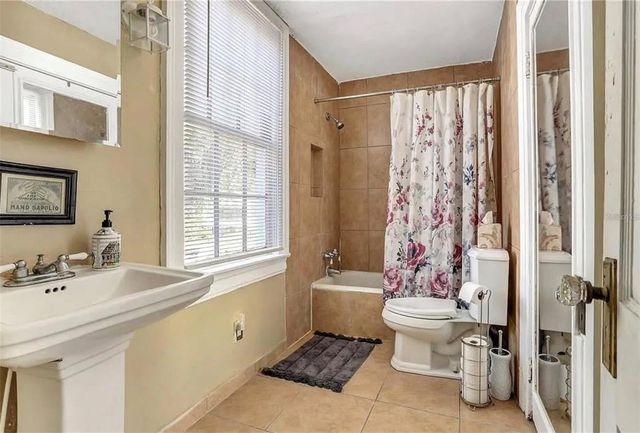 1192 ERROL PARKWAY, Apopka, FL 32712