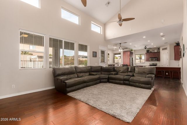 7114 E GRANDVIEW Street, Mesa, AZ 85207