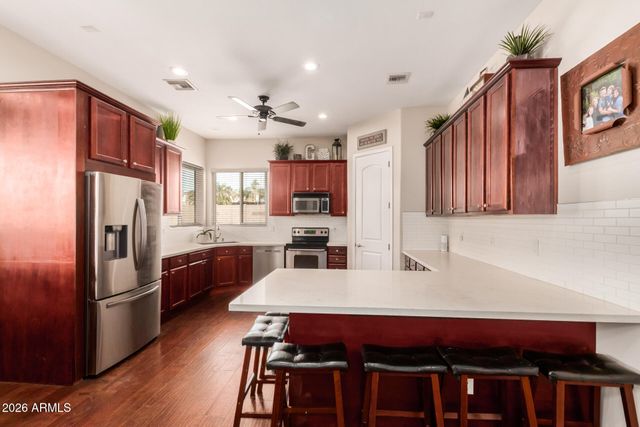 7114 E GRANDVIEW Street, Mesa, AZ 85207