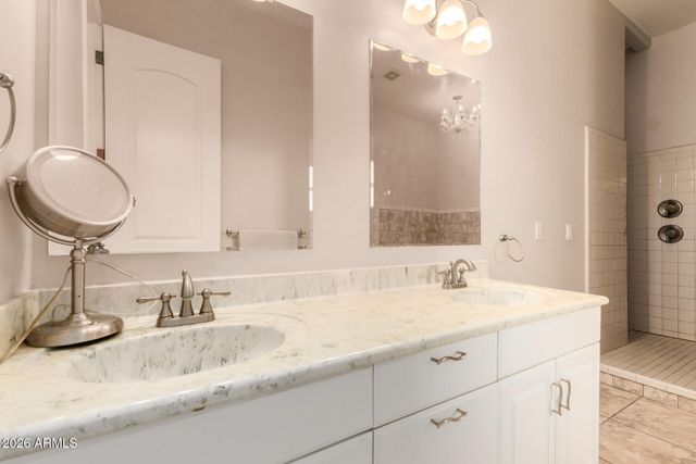 7114 E GRANDVIEW Street, Mesa, AZ 85207