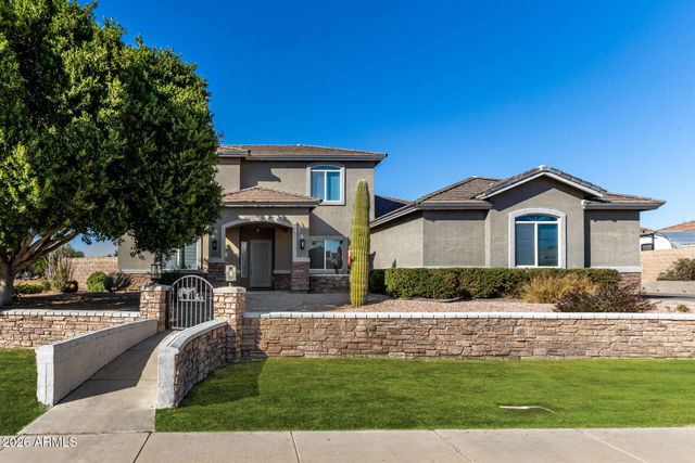 7114 E GRANDVIEW Street, Mesa, AZ 85207