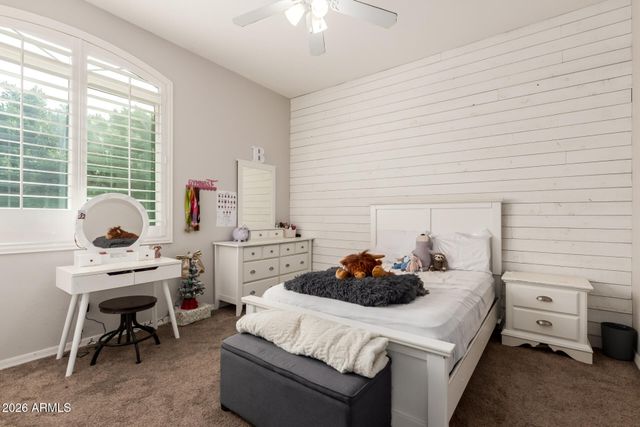 7114 E GRANDVIEW Street, Mesa, AZ 85207