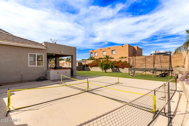7114 E GRANDVIEW Street, Mesa, AZ 85207