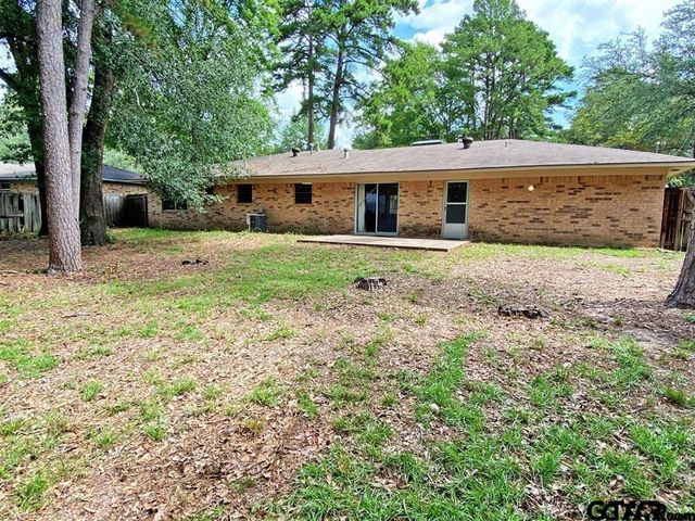 8207 Clemson, Tyler, TX 75703