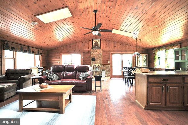 241 JENNIFER DR, Huntingdon, PA 16652