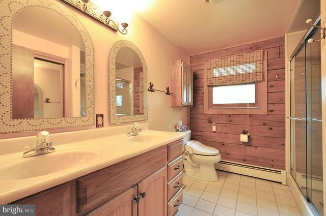 241 JENNIFER DR, Huntingdon, PA 16652