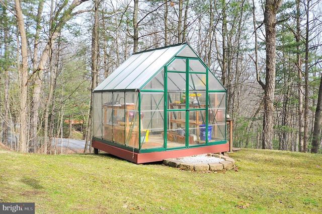 241 JENNIFER DR, Huntingdon, PA 16652