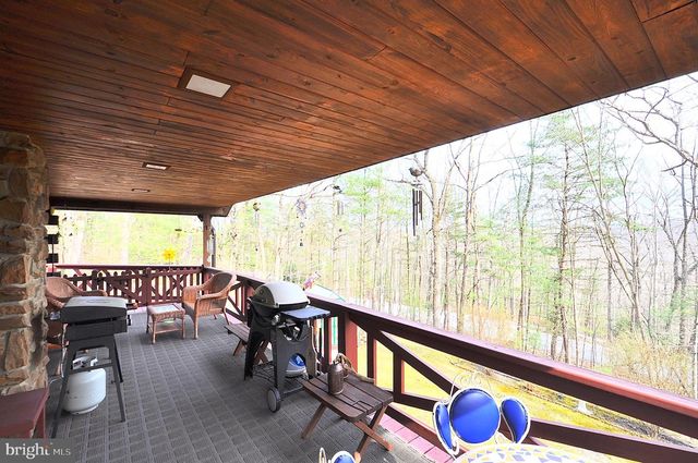 241 JENNIFER DR, Huntingdon, PA 16652